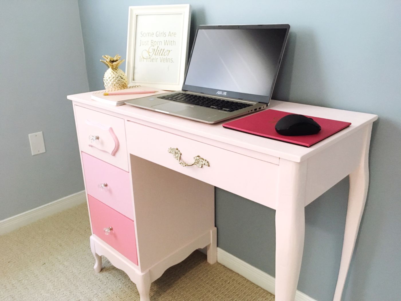 How to Paint an Old Desk Step by Step DIY for Your Home!