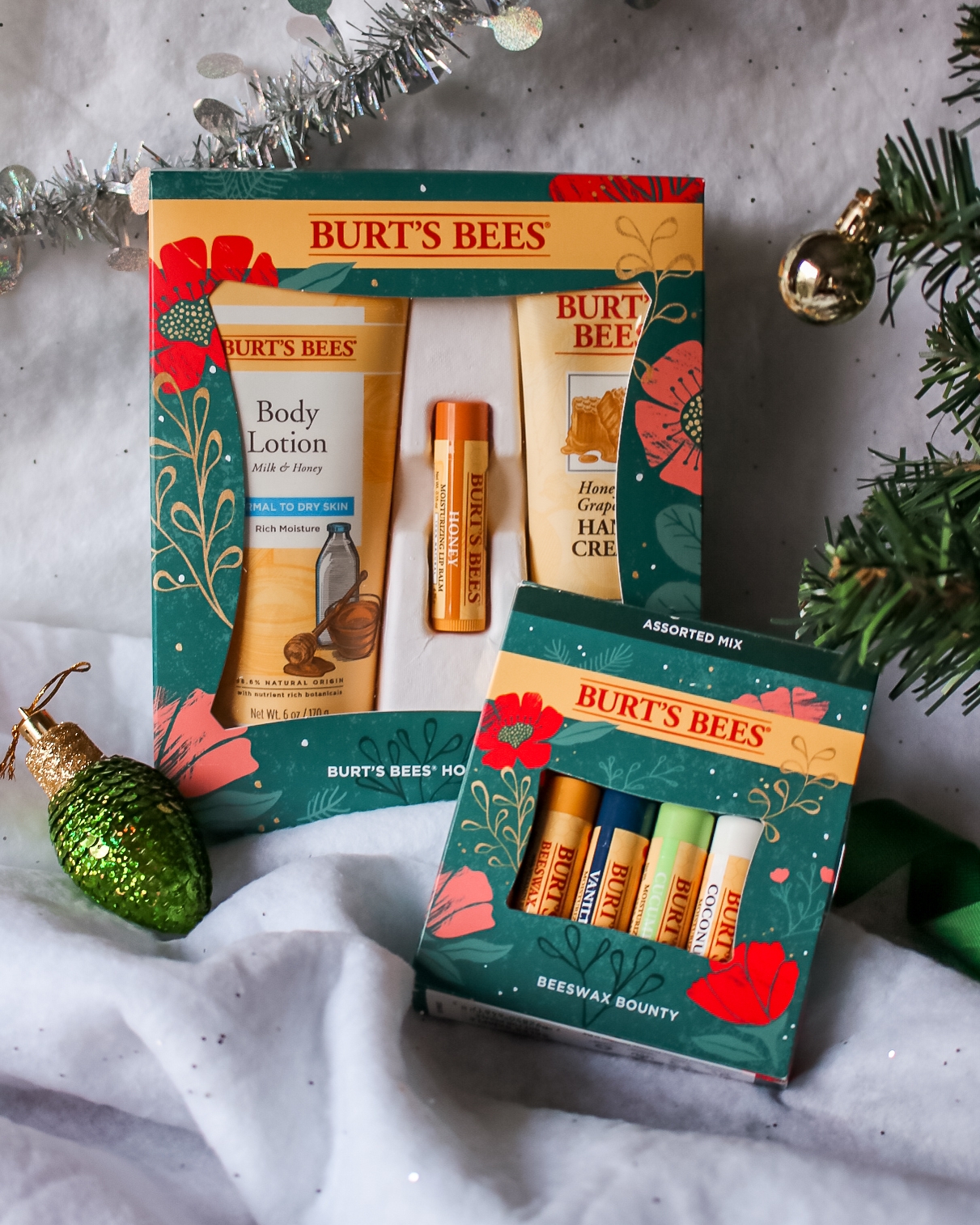 12 Days of Cheer Burts Bees Holiday Gift Sets